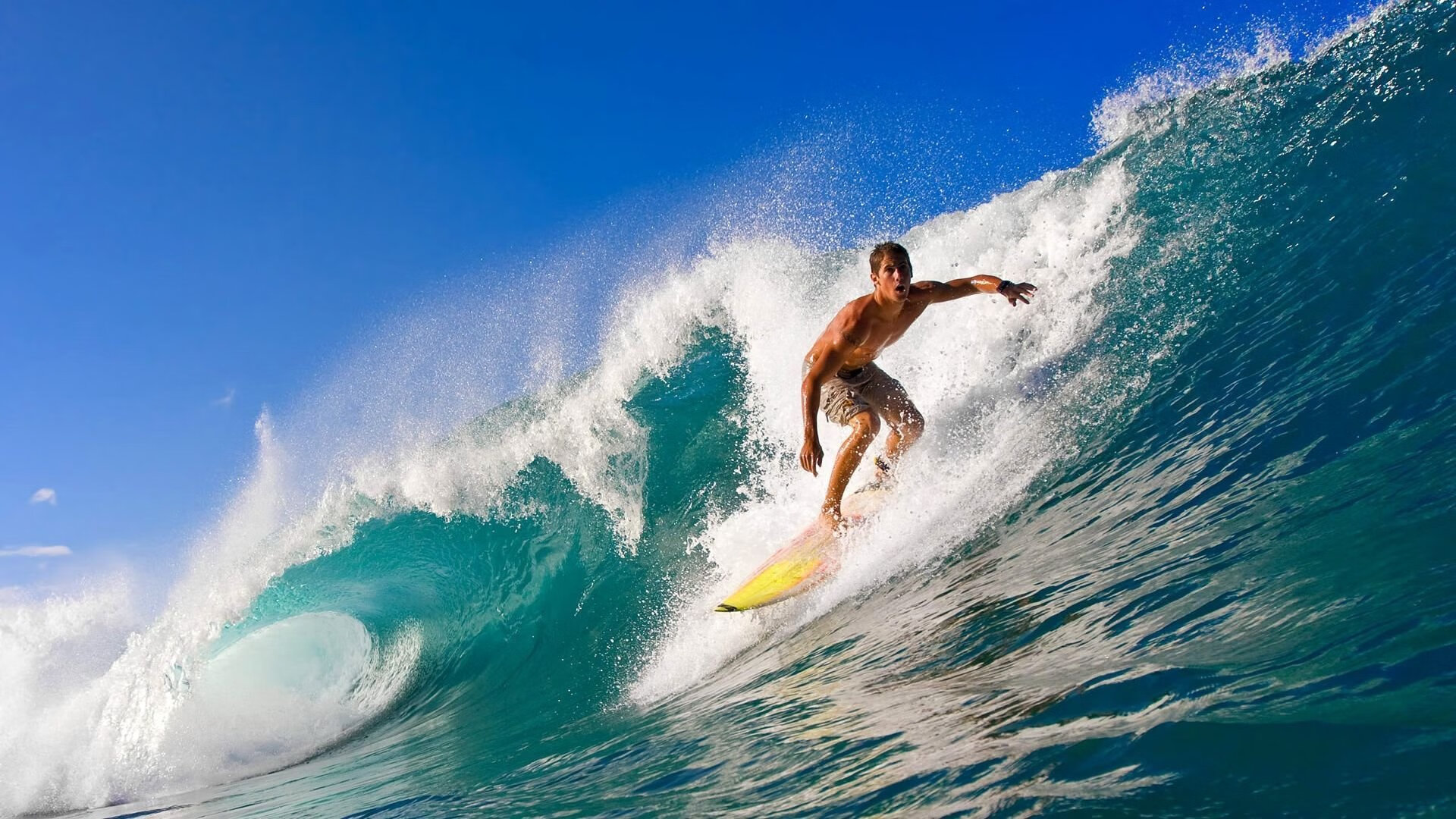 中超球队培养年轻门将提升本土守门实力，中超守门员教练年薪