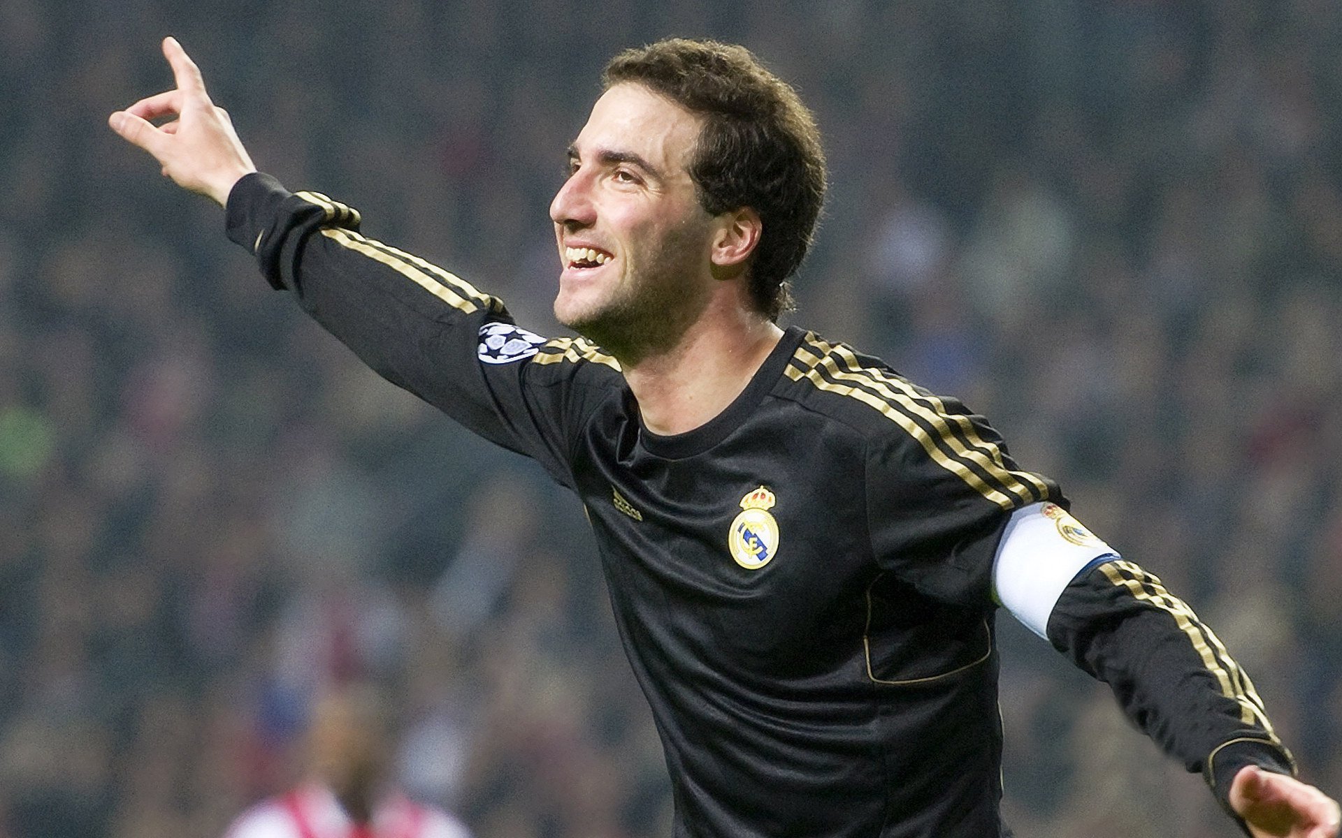 开云esports-特色足球运动在农村推广，助力乡村振兴战略落地，农村小学足球运动的意义